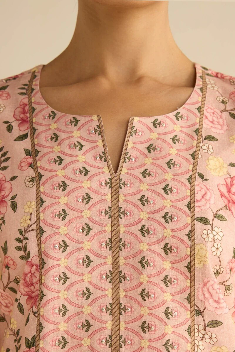 Surplus: Gulraiz Farah Top - Image 2