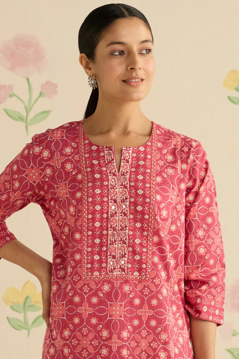 Surplus: Gulraiz Fizah Kaftan