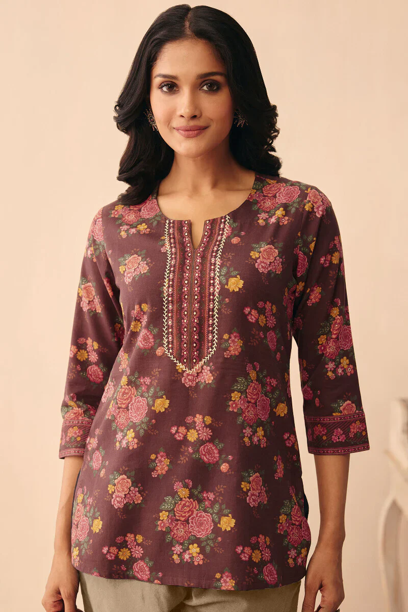 Surplus: Gulraiz Jia Top