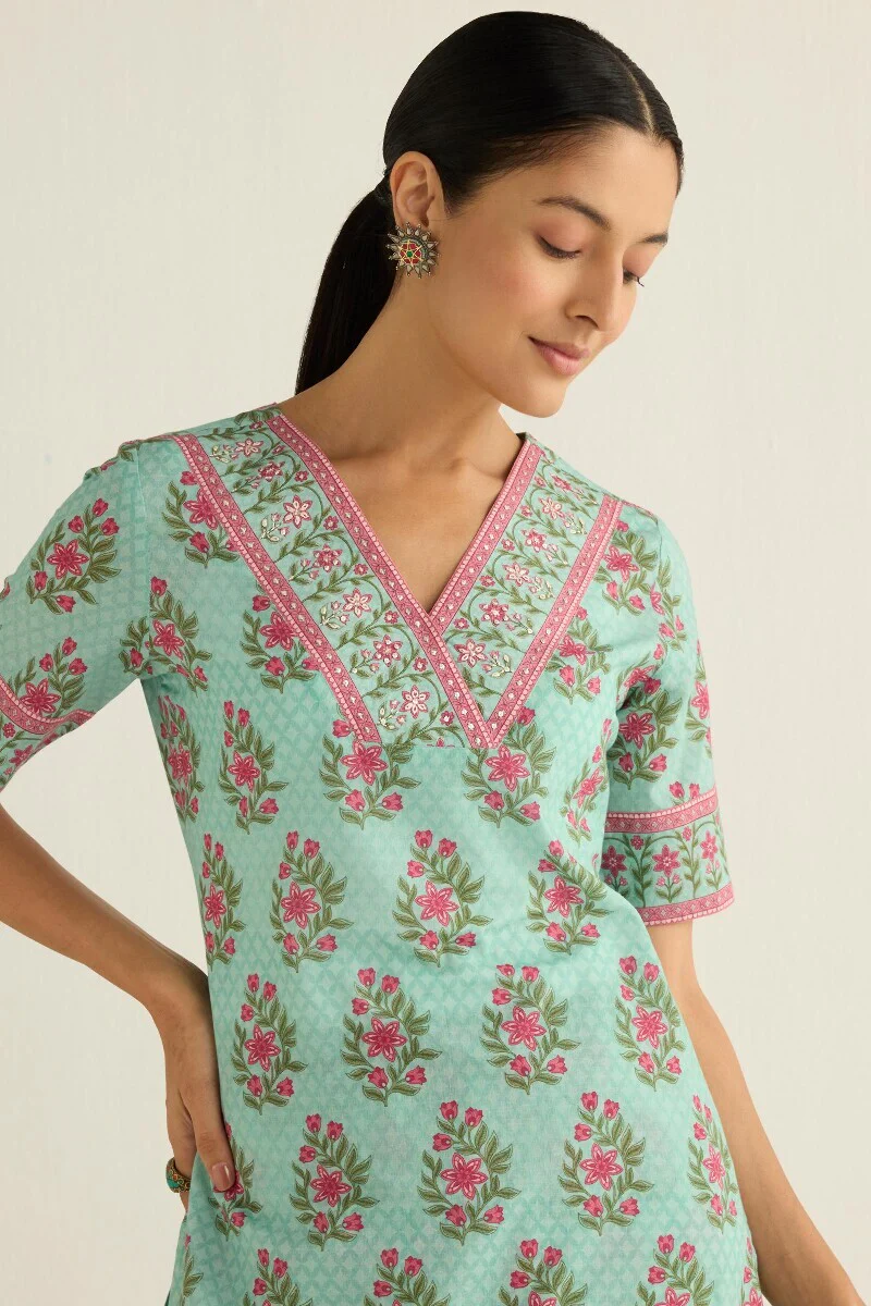 Gulraiz Jiya Kurta