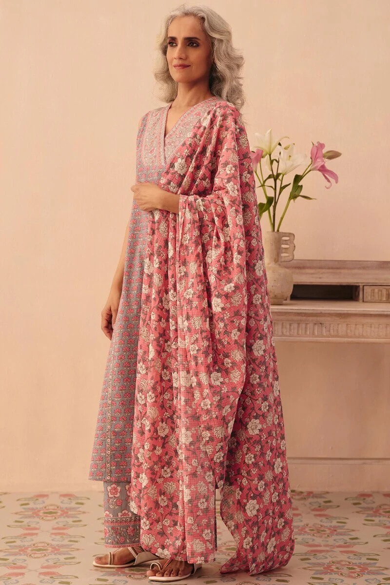 Gulraiz Layla Sanganeri Kurta - Image 4