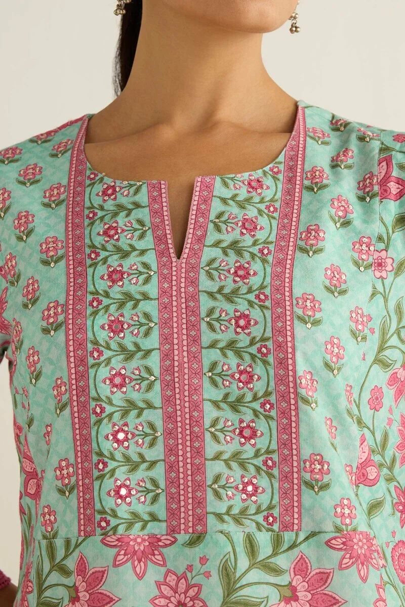 Surplus: Gulraiz Mahnoor Sanganeri Kurta - Image 5