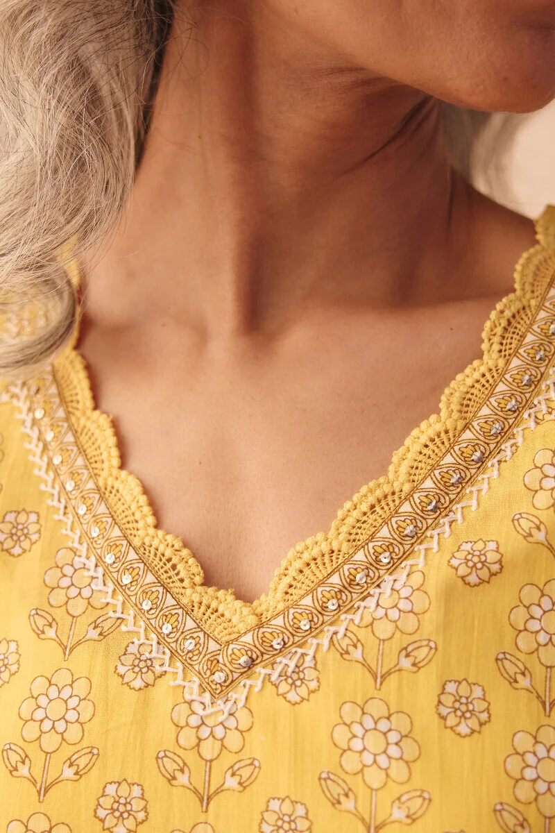 Gulraiz Nargis Sanganeri Kurta - Image 5