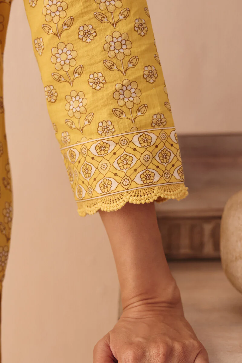 Gulraiz Nargis Sanganeri Kurta - Image 6