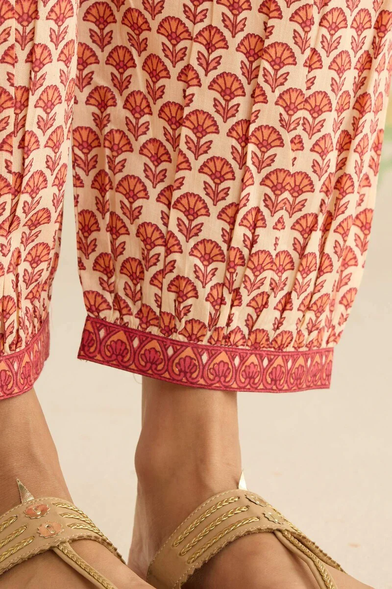 Surplus: Gulraiz Niharika Izhaar Pants - Image 2