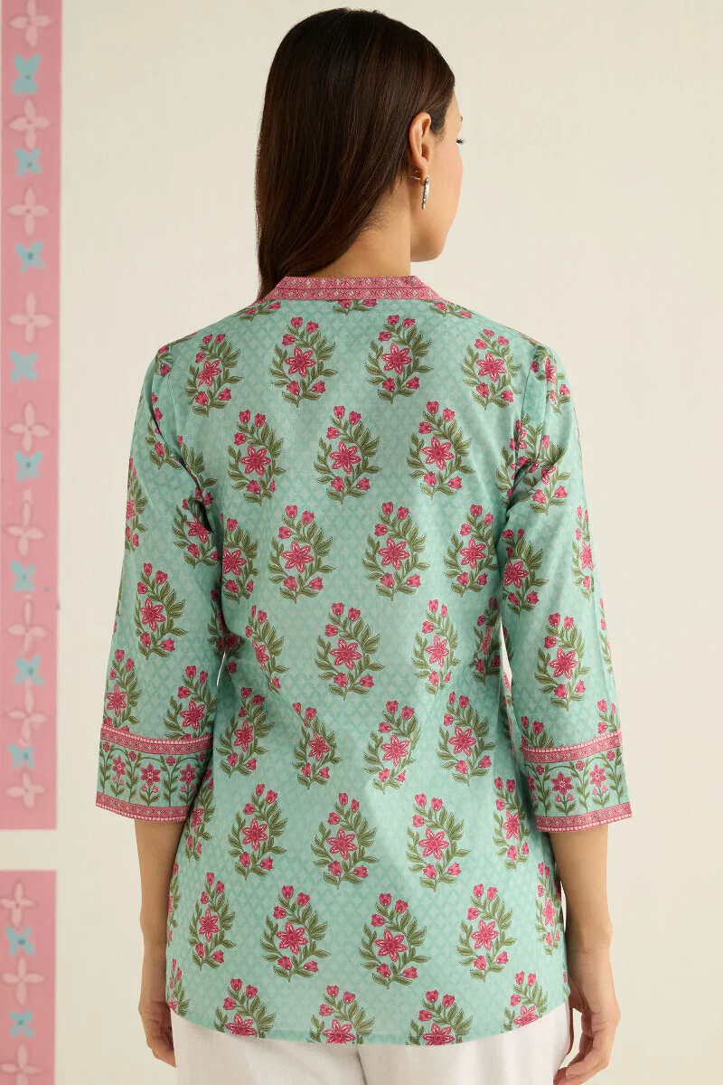 Surplus: Gulraiz Ruhi Top - Image 5