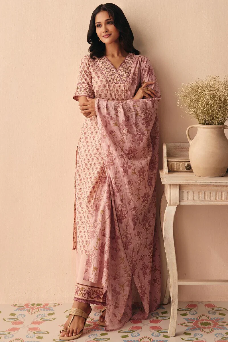 Surplus: Gulraiz Rumaisa Sanganeri Kurta - Image 4