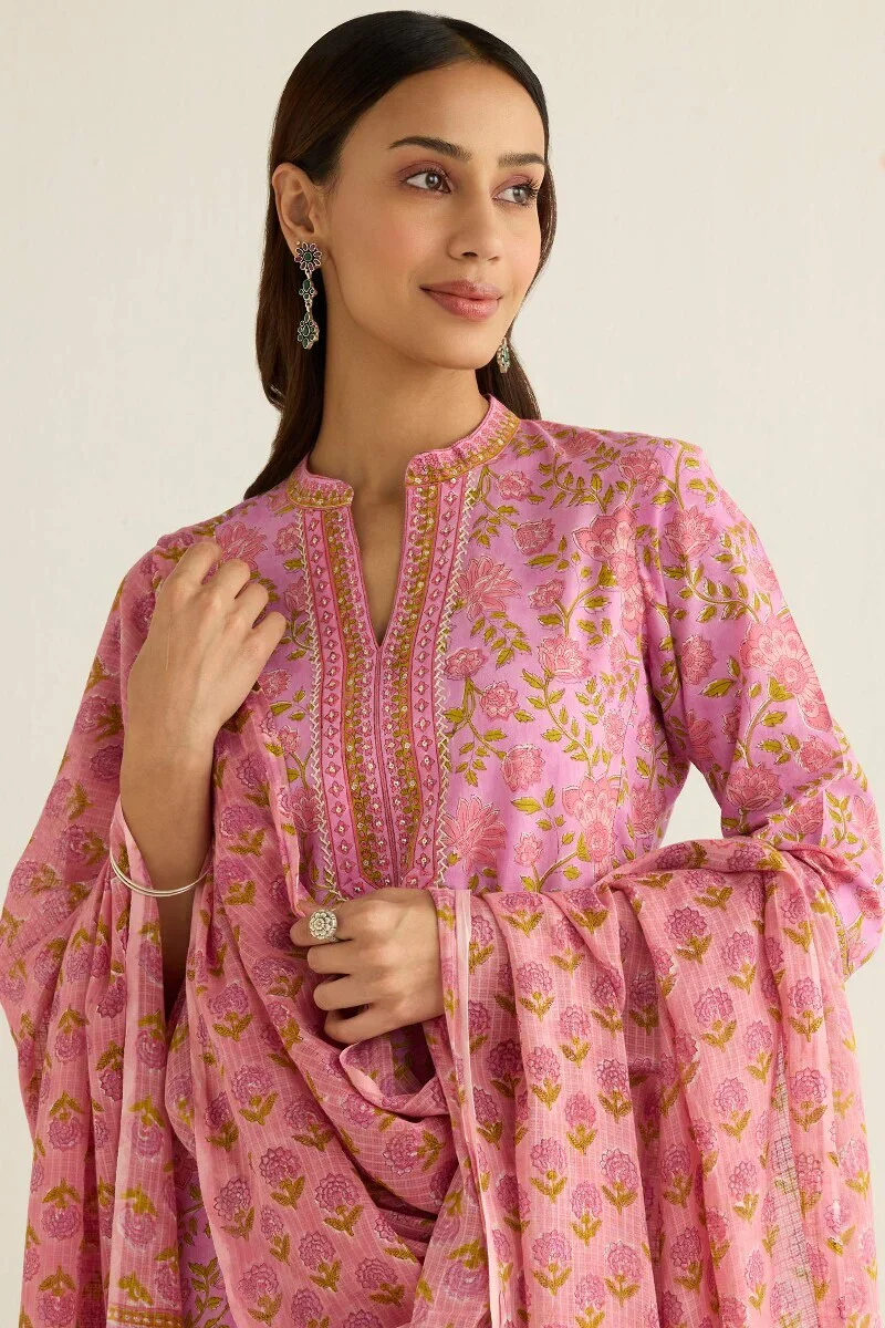 Surplus: Gulraiz Samaira Dupatta