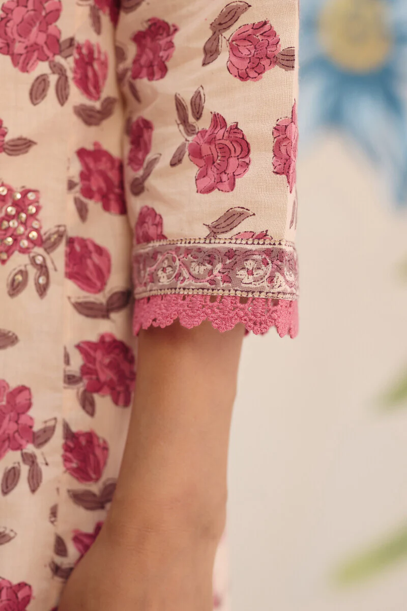 Gulraiz Shirin Sanganeri Kurta - Image 6