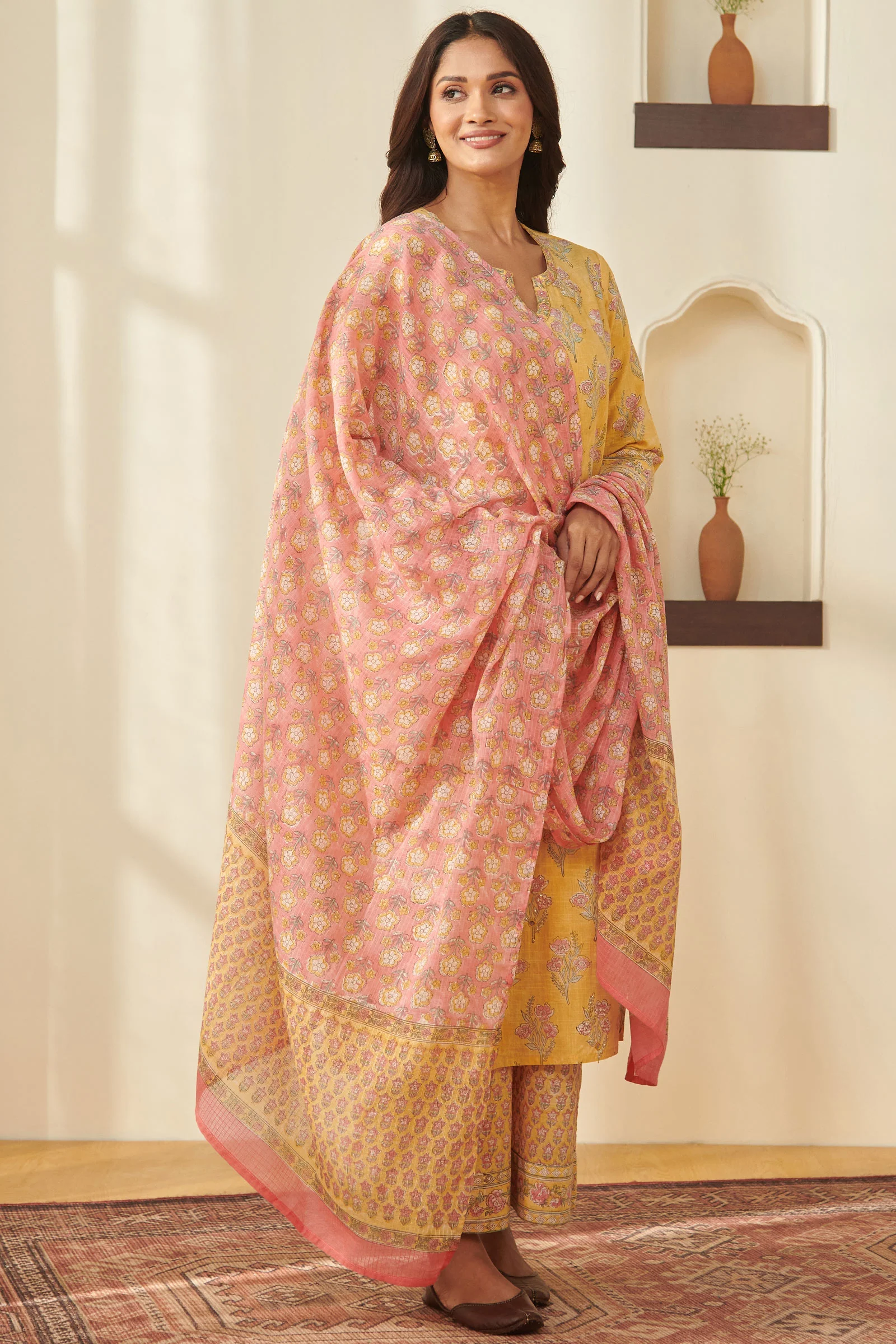 Gulraiz Suhana Sanganeri Kurta - Image 7