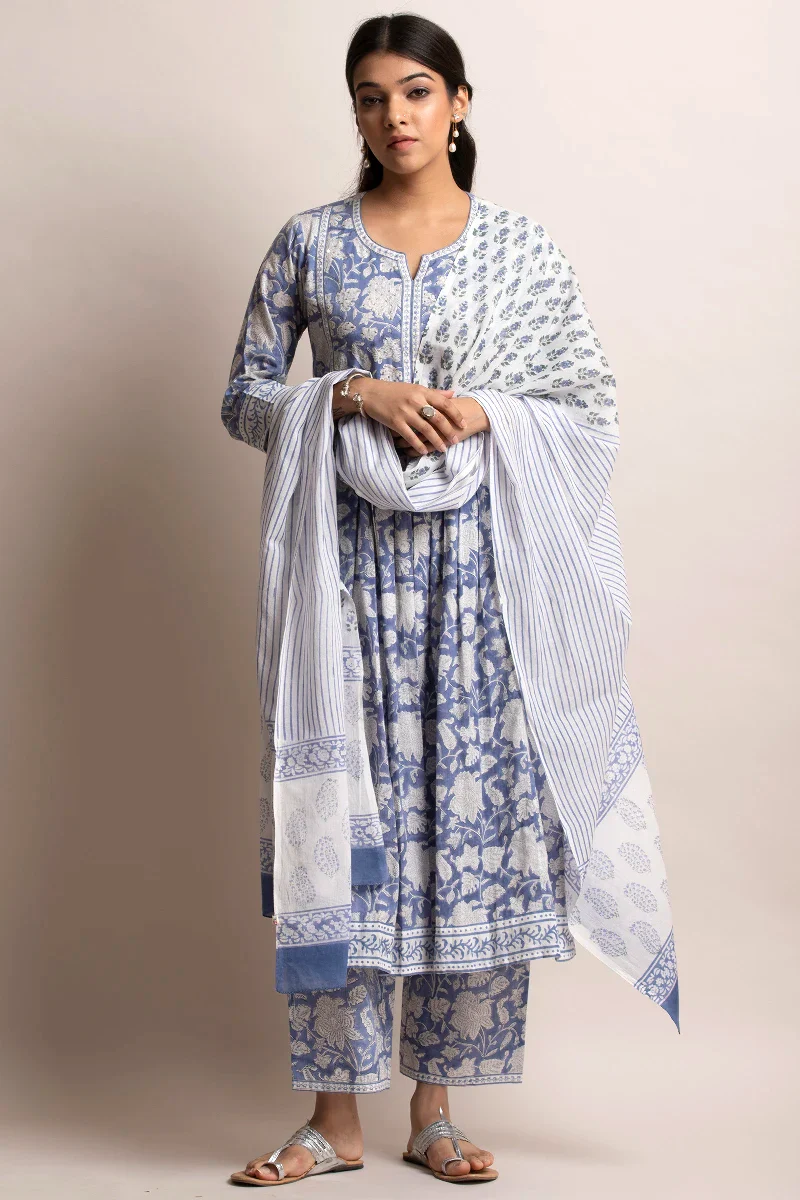 Gulzar Fairuza Kurta - Image 5