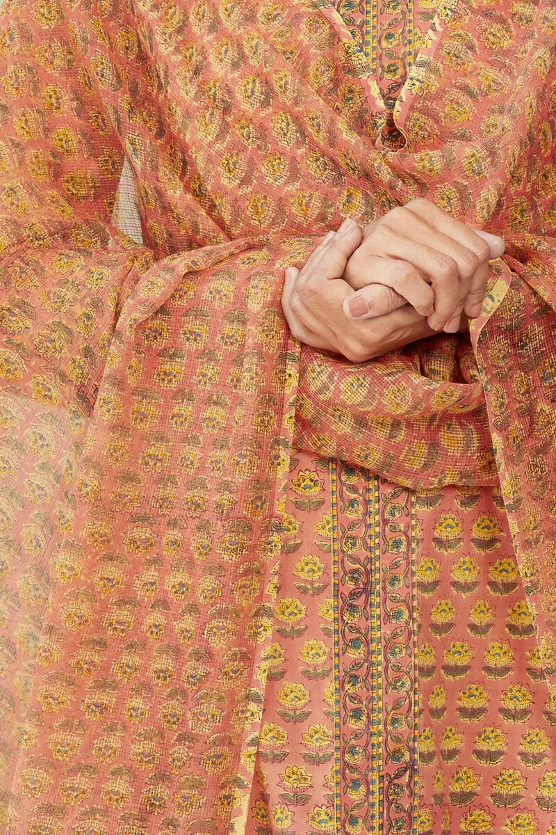 Gulzar Nadia Sanganeri Kota Dupatta - Image 4