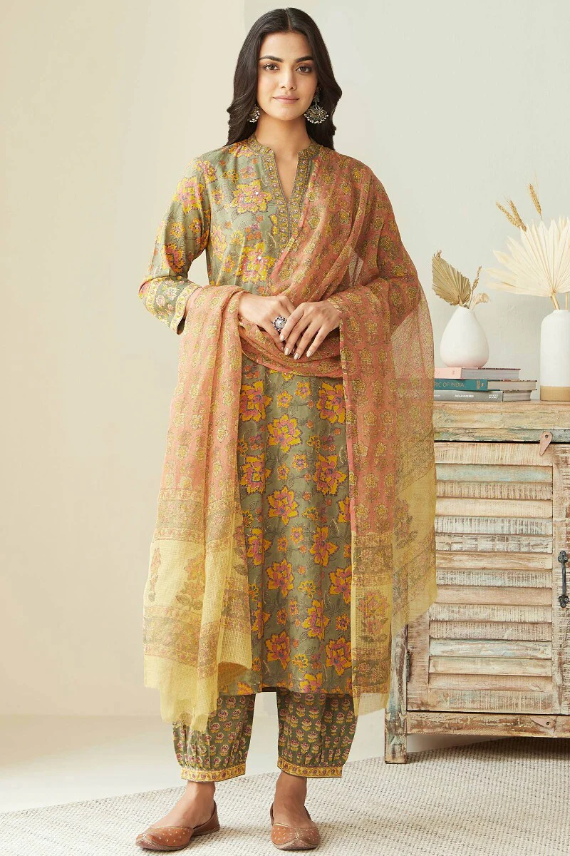 Gulzar Suhana Sanganeri Kurta - Image 4