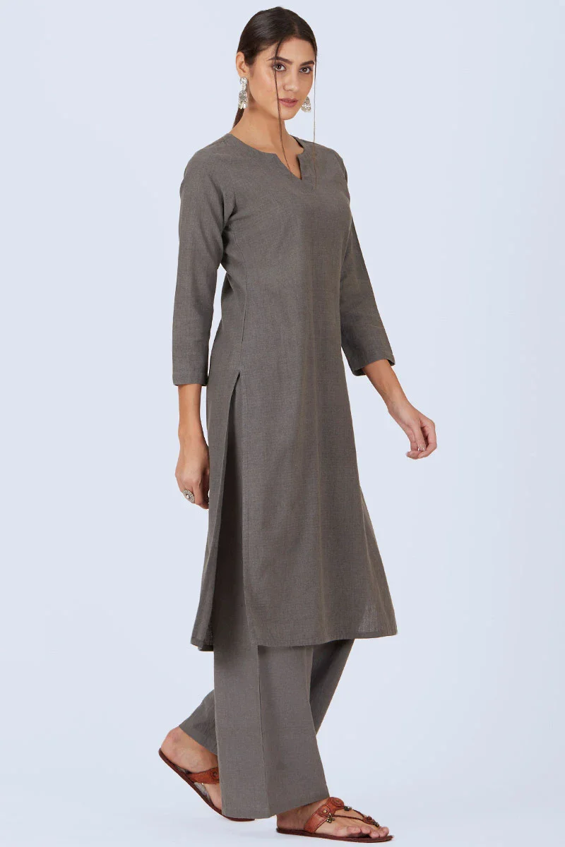 Handloom winter - Image 2