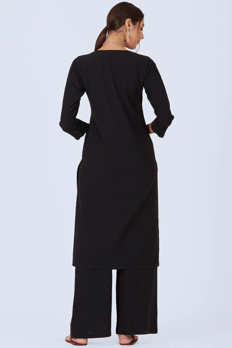 Handloom winter - Image 4