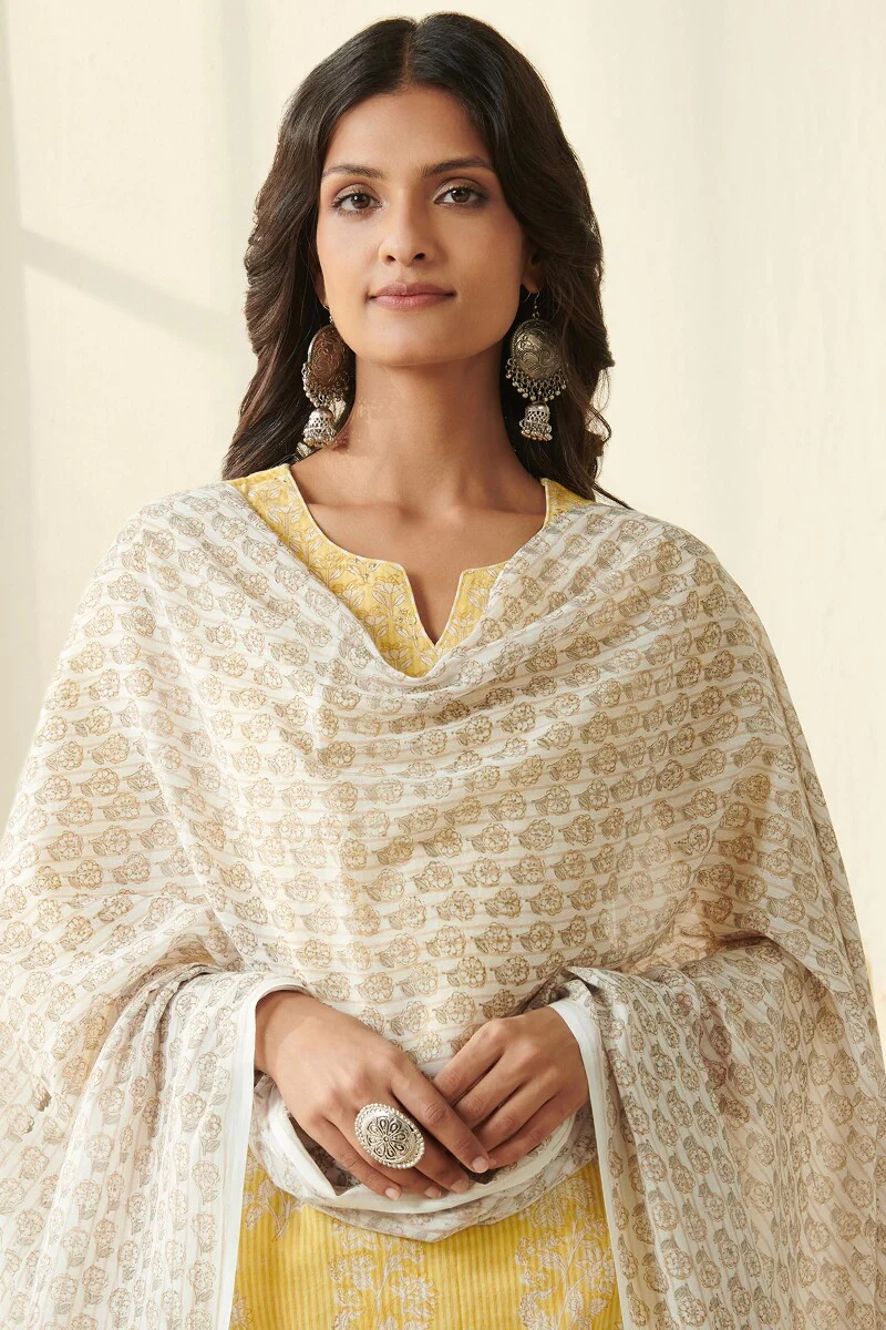 Isfahan Ferhia Sanganeri Dupatta - Image 2