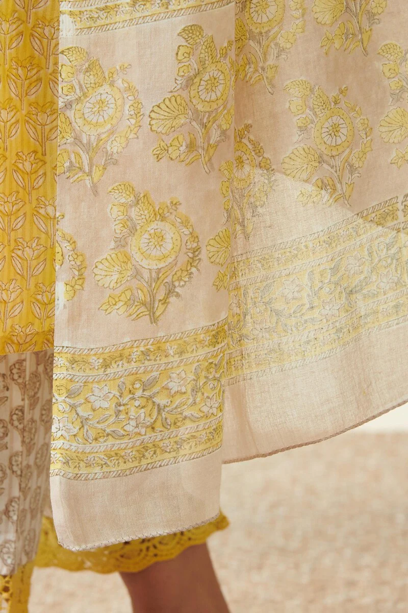 Isfahan Ferhia Sanganeri Dupatta - Image 5