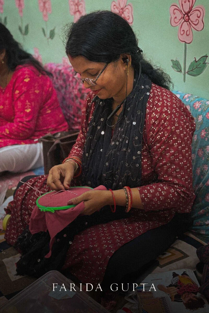 Surplus: Kashida Kiara Red Kurta - Image 9