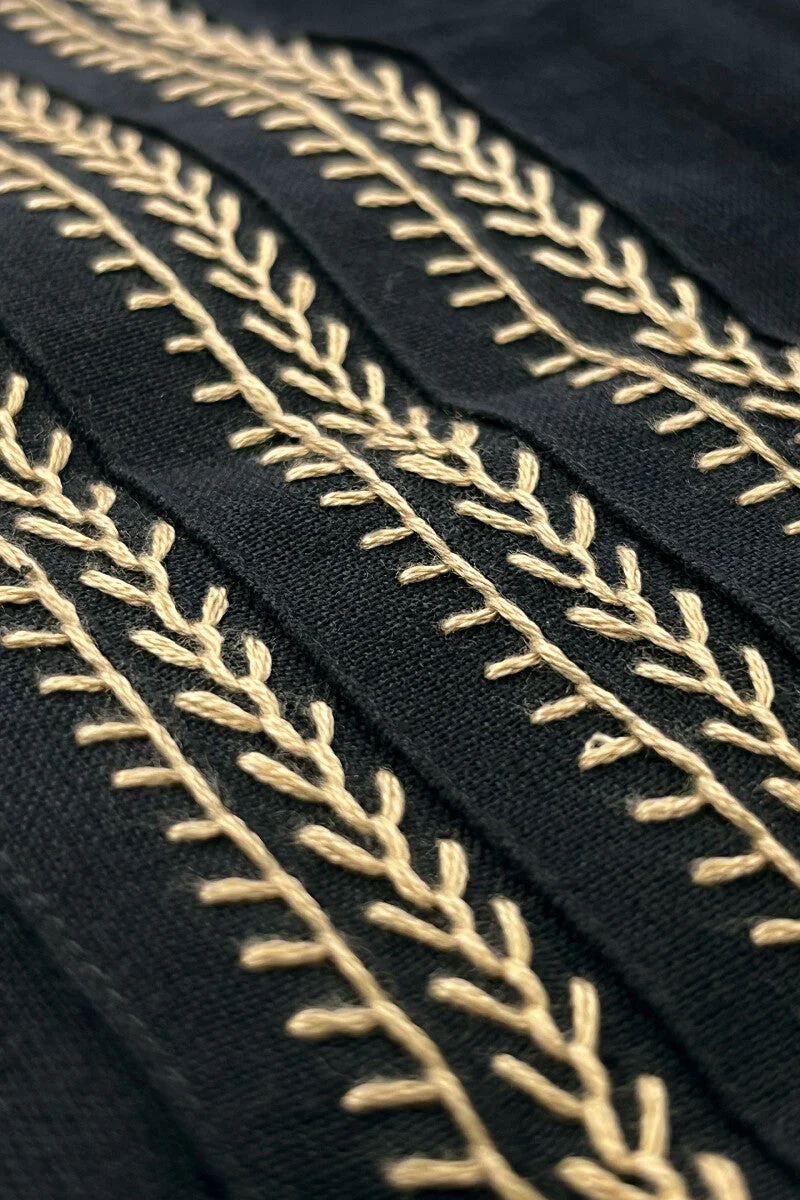 Kashida Maya Black Handloom Kurta - Image 4