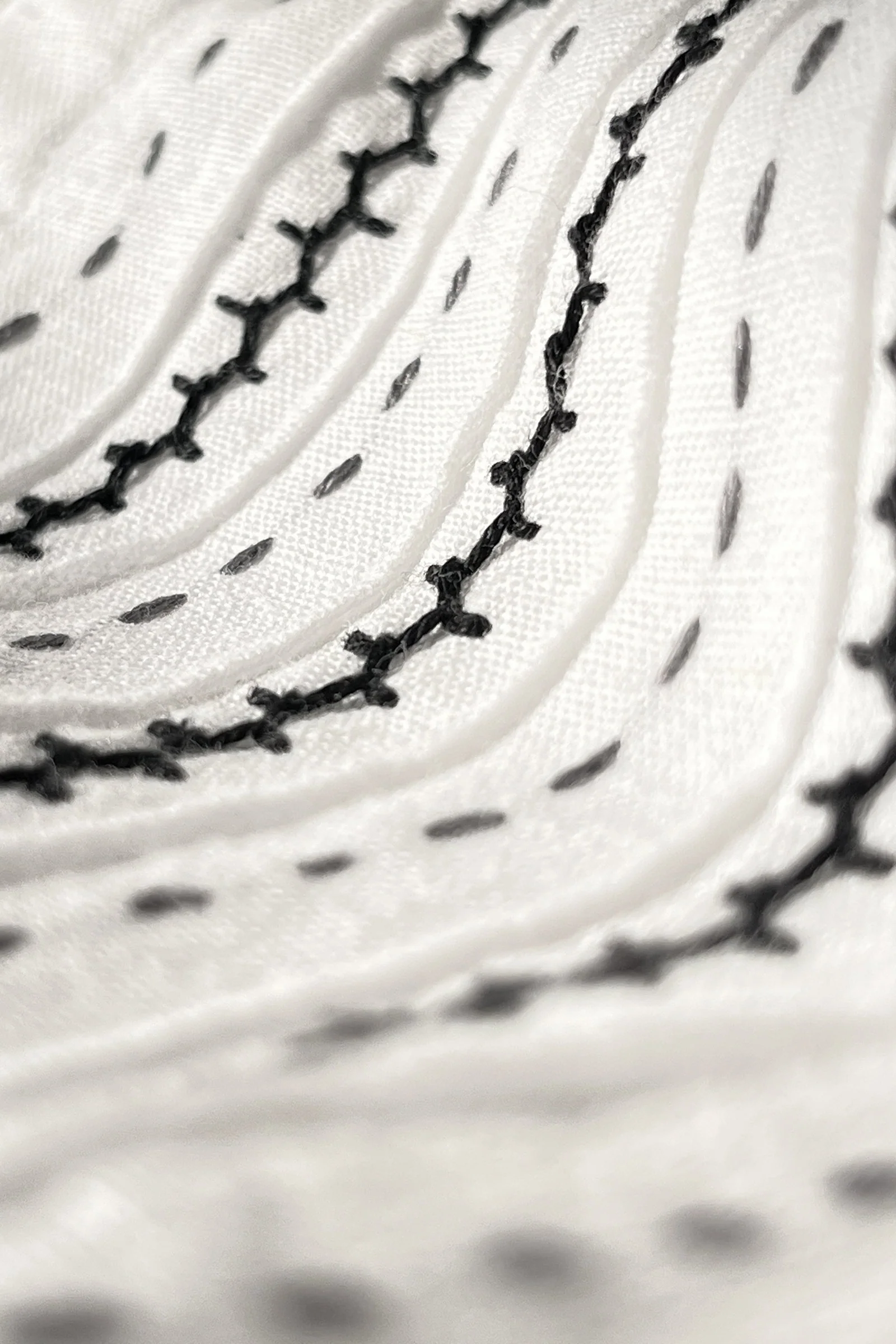 Kashida Parisa White Kurta - Image 3