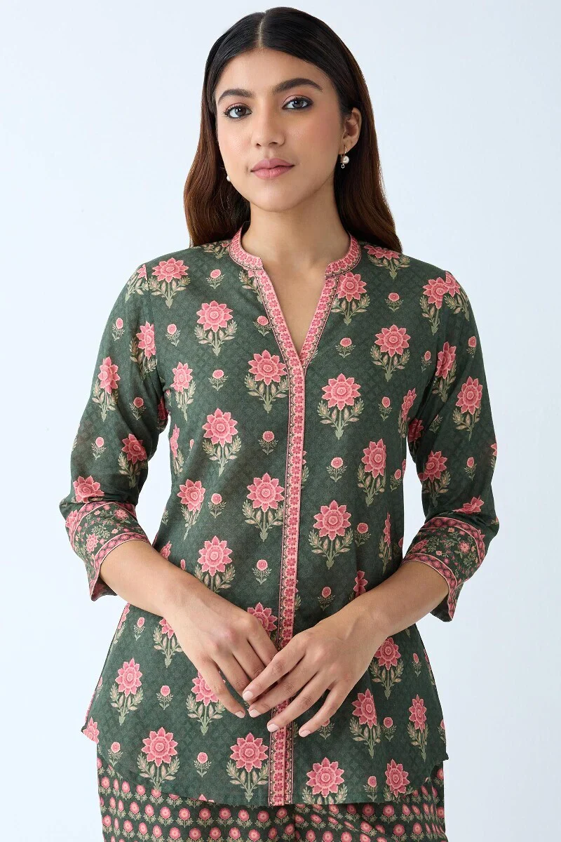 Surplus: Laylah Nazia Loungewear Set