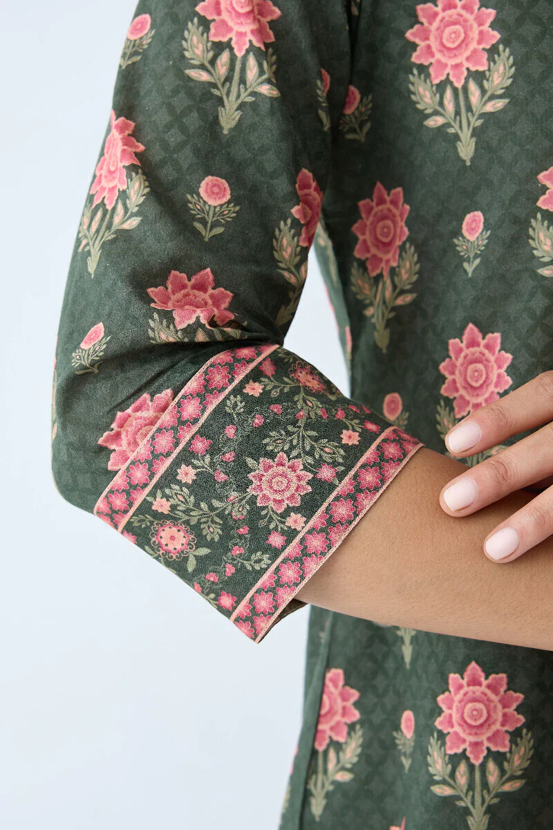 Surplus: Laylah Nazia Loungewear Set - Image 4