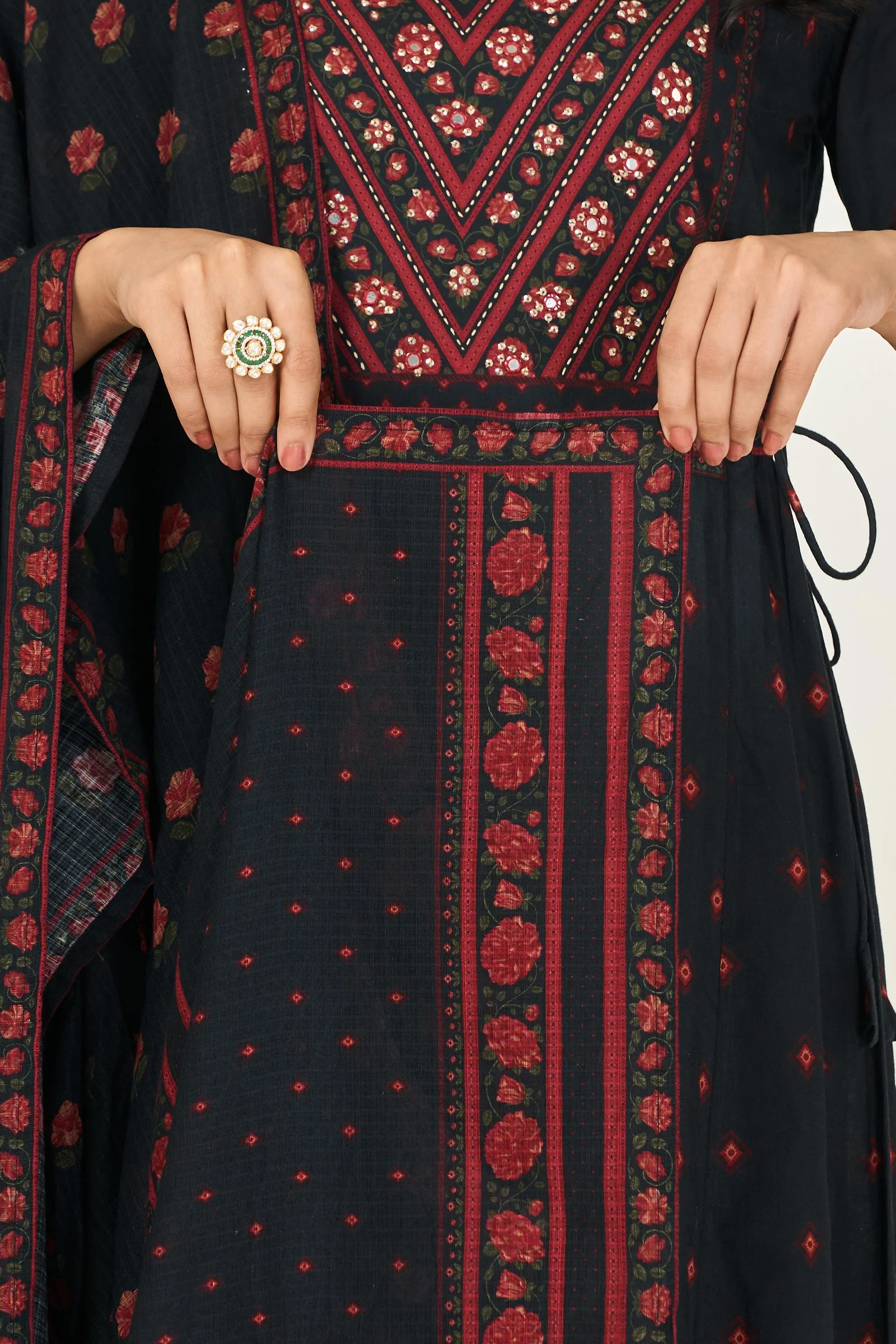 Laylah Samara Dupatta - Image 4