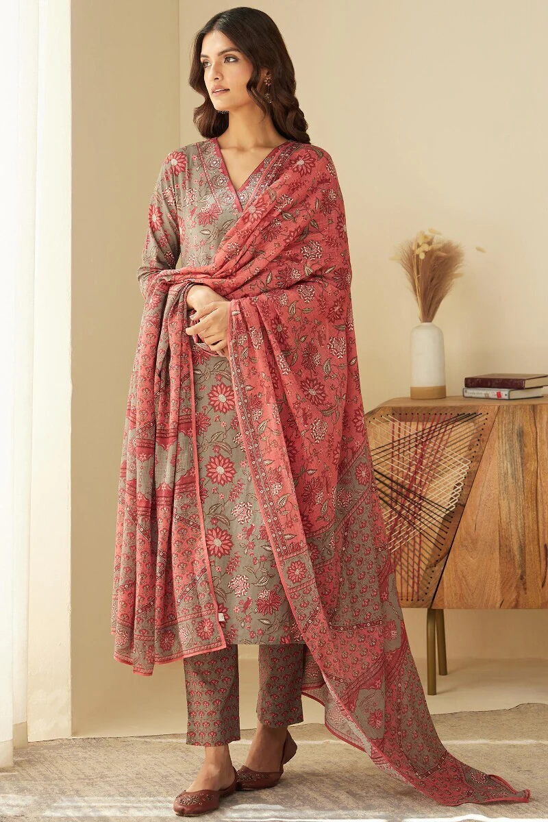 Mahnoor Laila Narrow Pants - Image 3