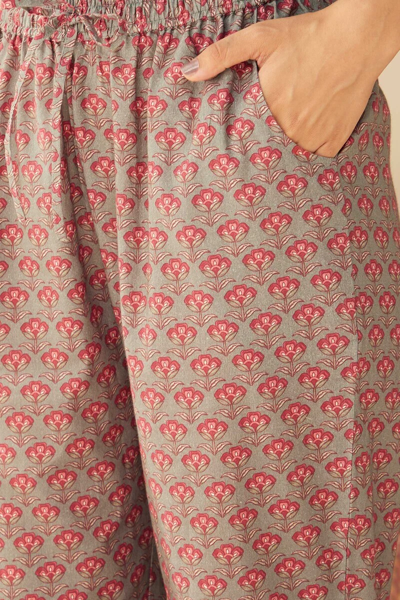 Mahnoor Laila Narrow Pants - Image 4