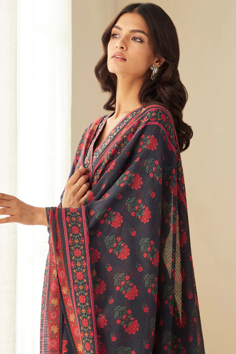 Mahnoor Mumtaz Kurta - Image 7