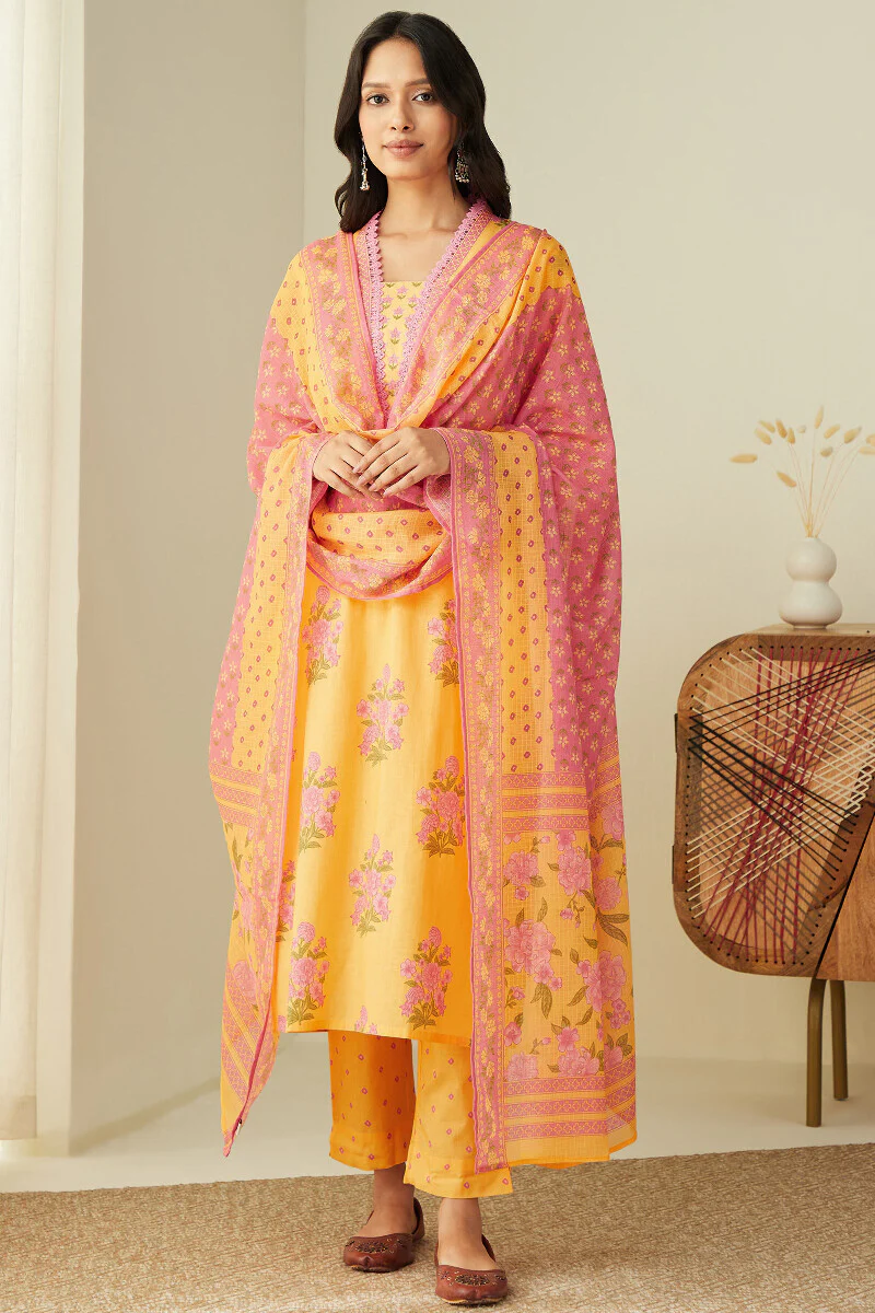 Mahnoor Nikhat Narrow Pants - Image 3