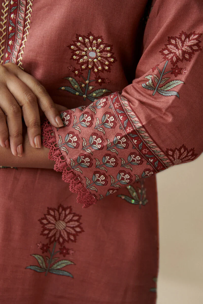 Surplus: Mahnoor Rabia Kurta - Image 5