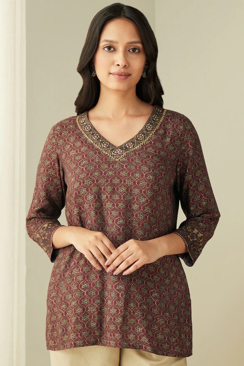 Mahnoor Rumi Top