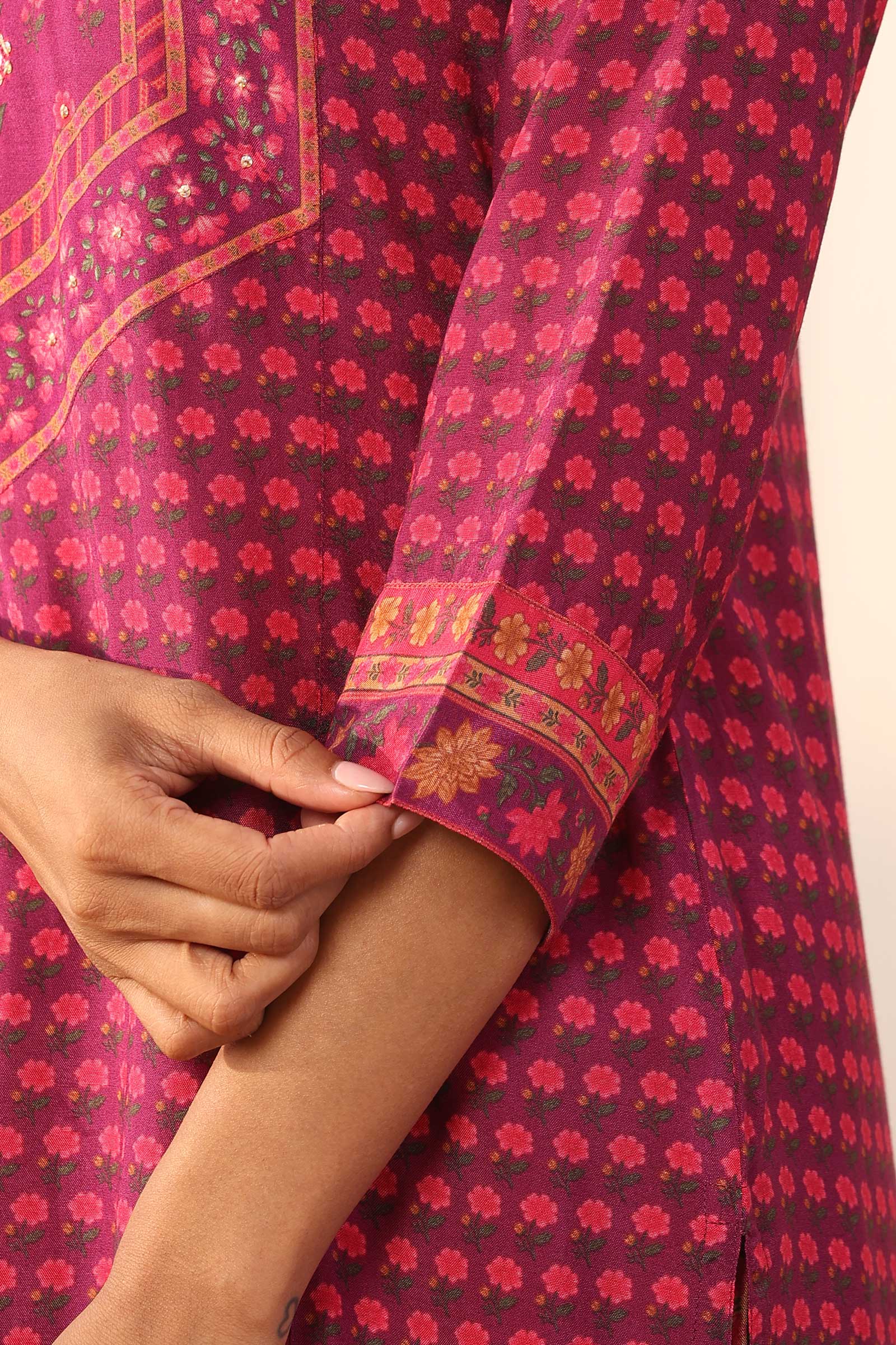 Mahnoor Zara Kurta - Image 5