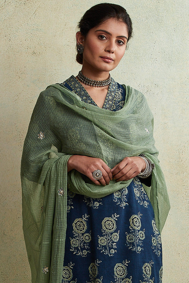 Mahroush Rosana Ajrak Kurta - Image 2