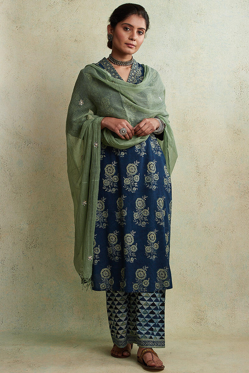 Mahroush Rosana Ajrak Kurta - Image 5