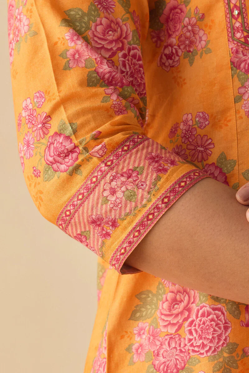 Surplus: Meher Gulbano Kurta - Image 6