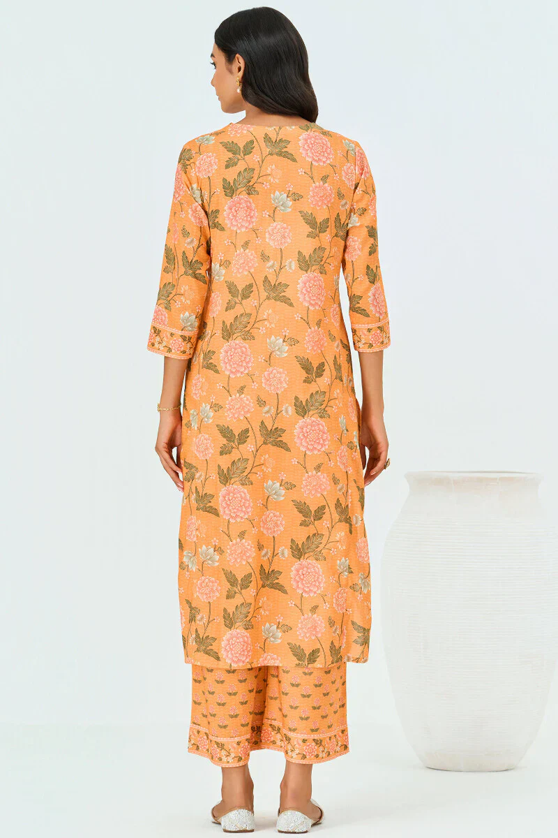 Surplus: Meher Lizah Kurta - Image 8