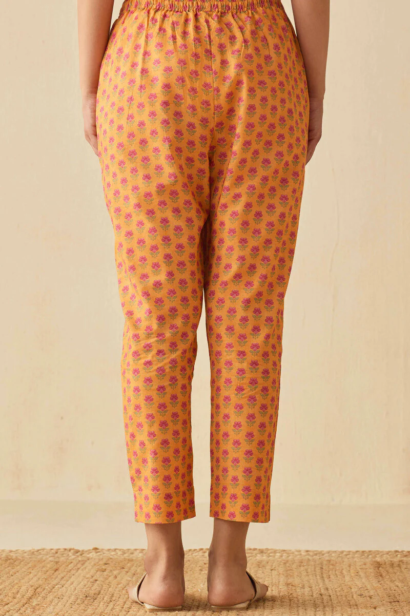 Meher Roohi Narraow Pants - Image 5