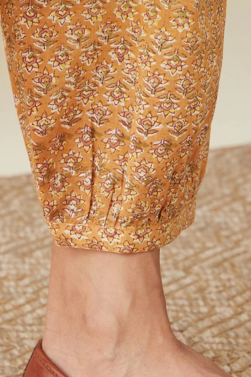 Mehnaz Sameera Sanganeri Izhaar Pants - Image 2