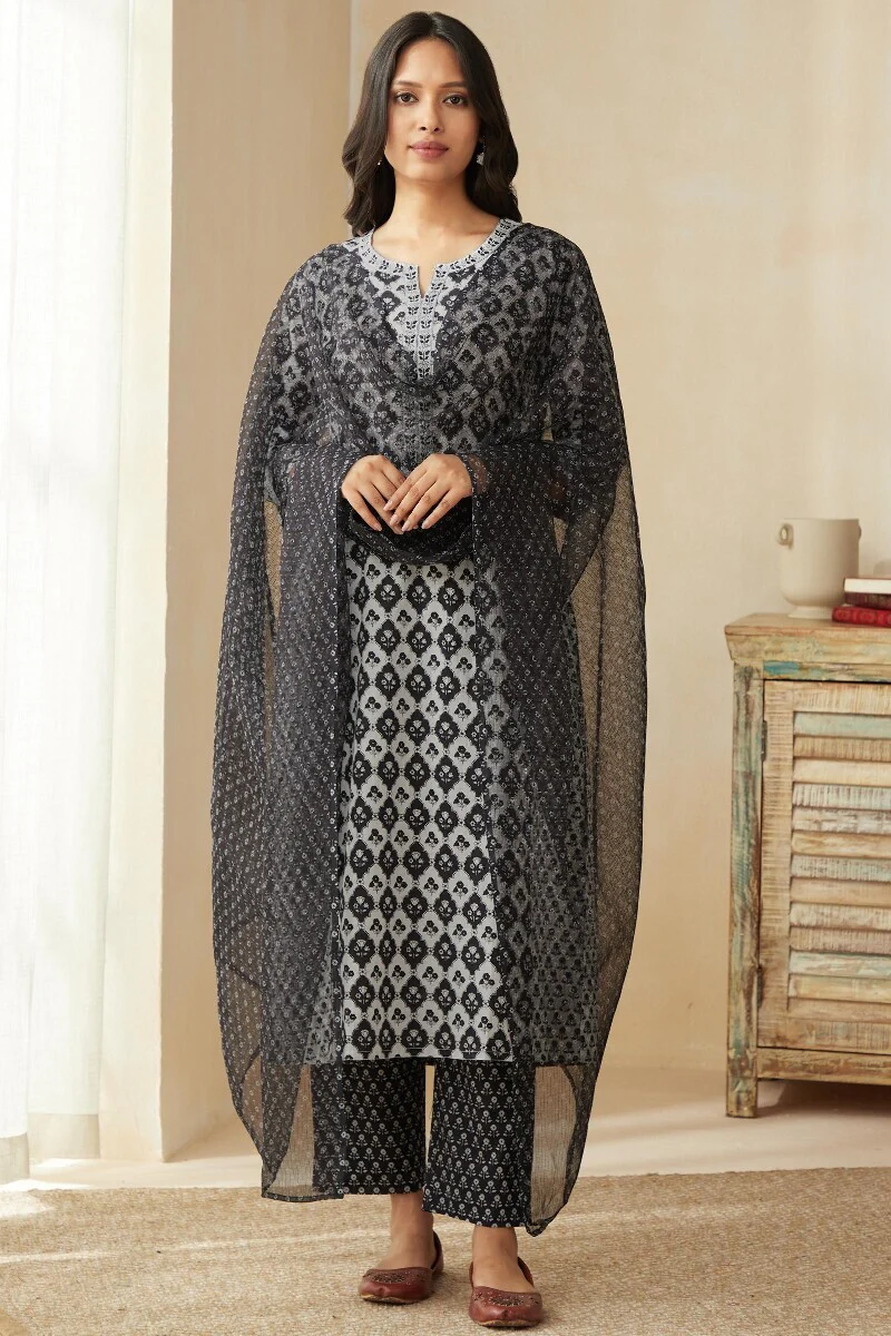Mehnaz Seher Sanganeri Dupatta - Image 3