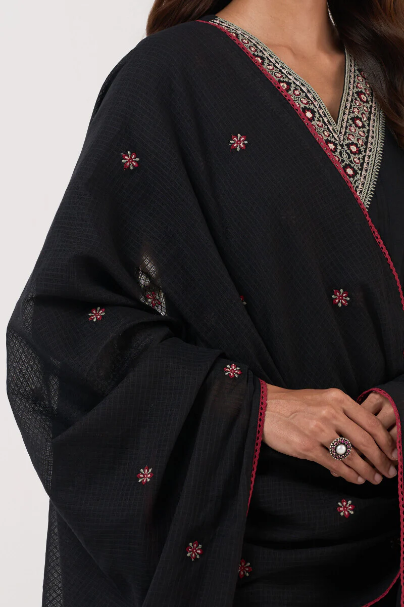Mehraab Aliza Dupatta - Image 2