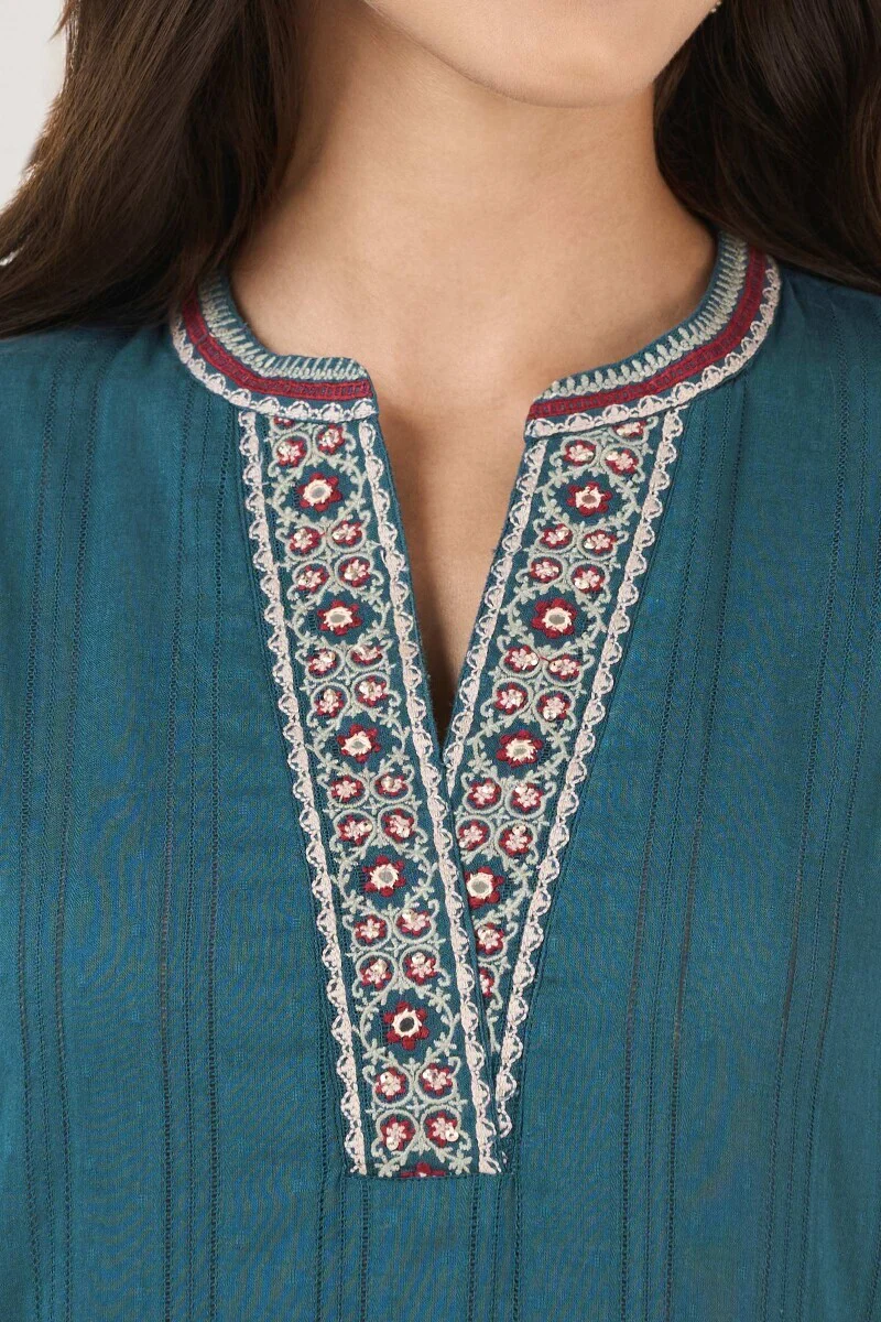 Mehraab Asfara Short Kurta - Image 4