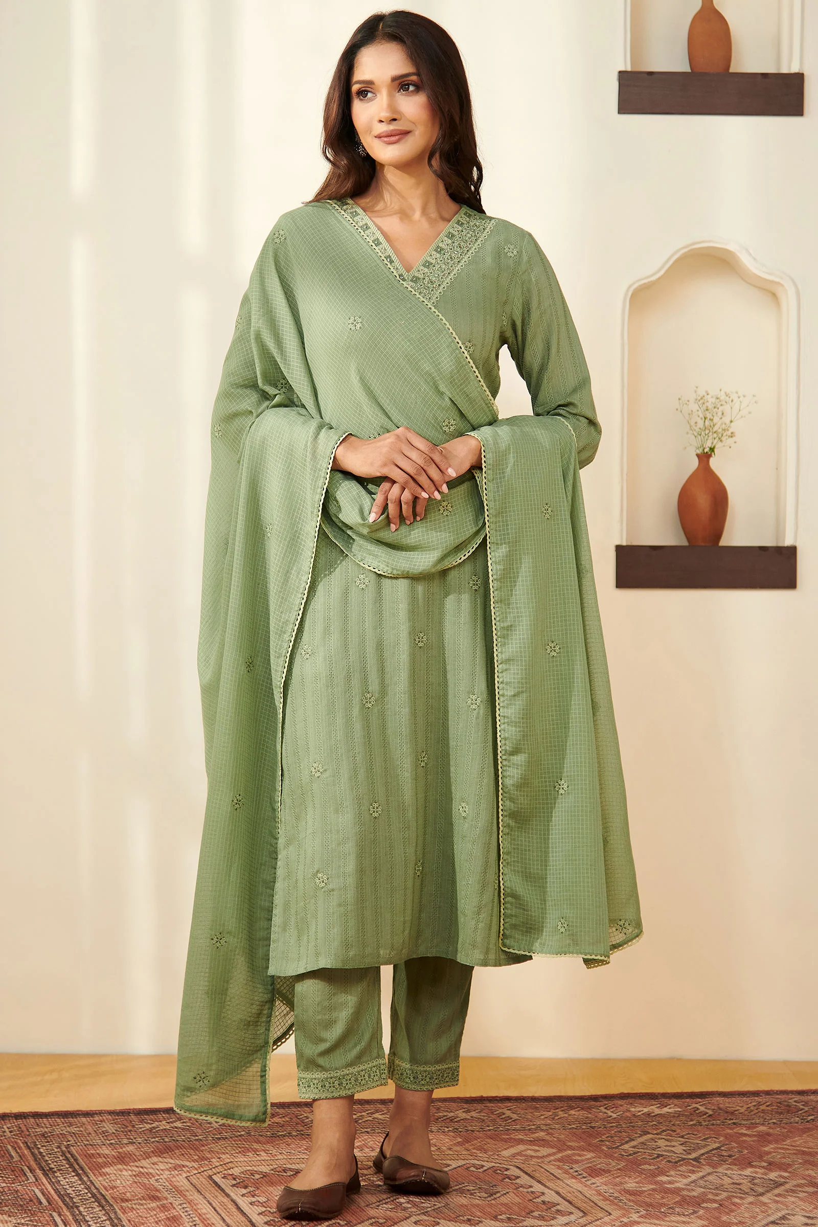 Mehraab Falak Green Kurta - Image 7