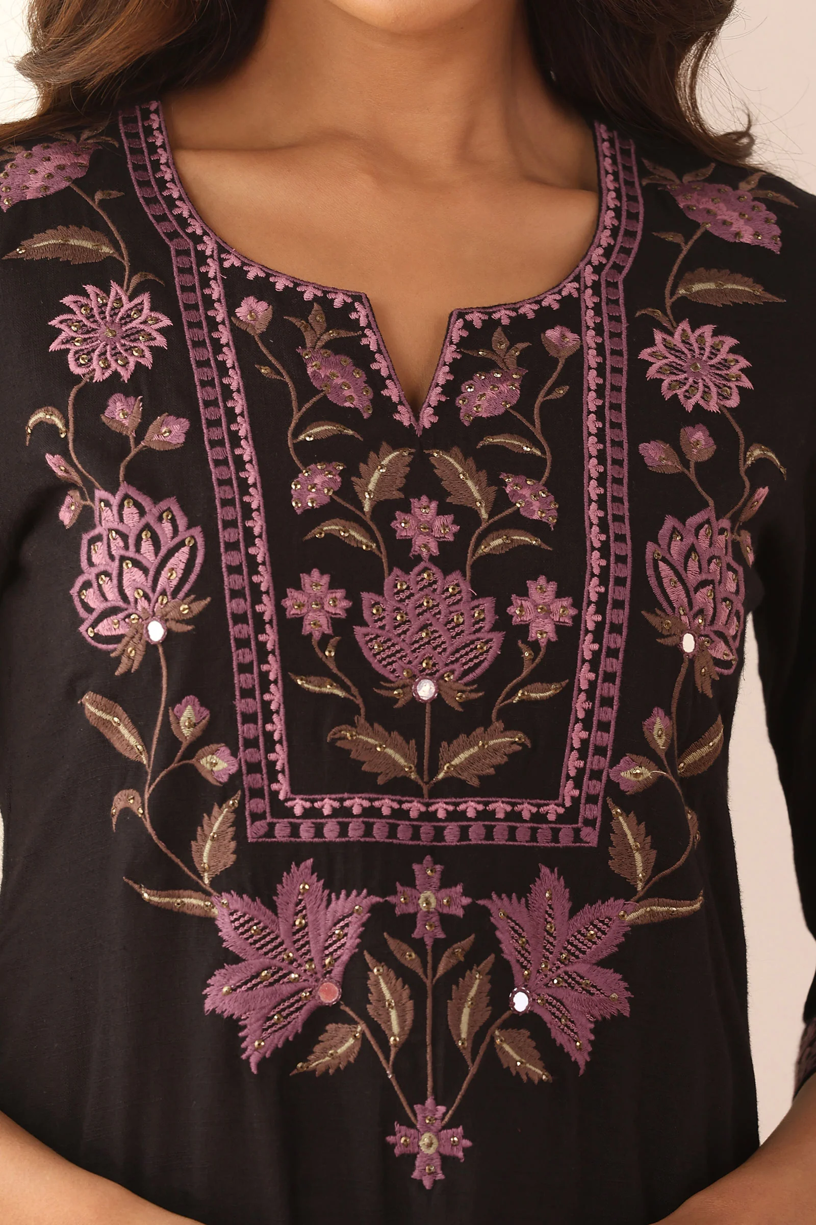 Mehraab Farah Kurta - Image 4