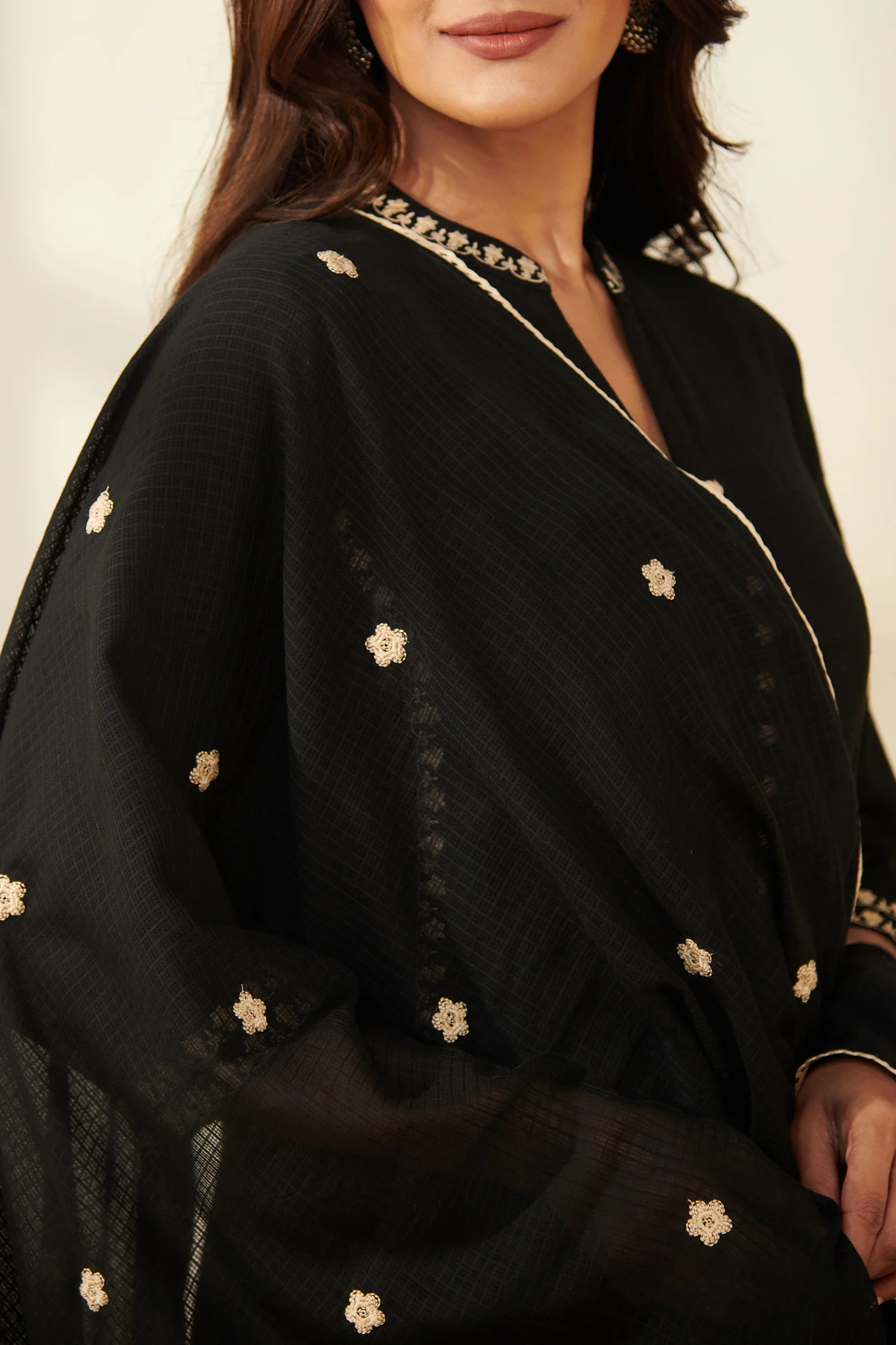 Mehraab Inaya Dupatta - Image 2