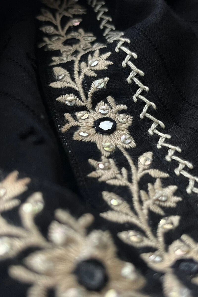 Mehraab Inaya Kurta - Image 3