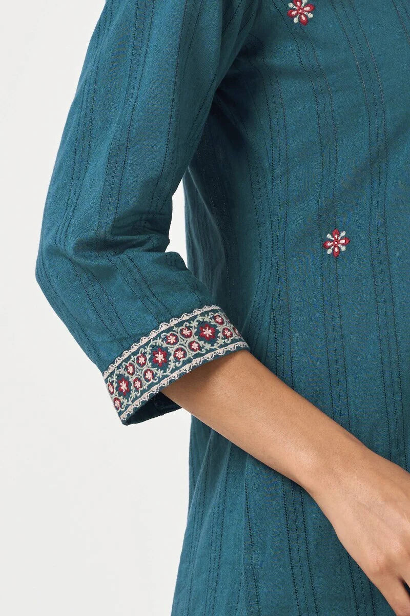 Surplus: Mehraab Ishrat Kurta - Image 6