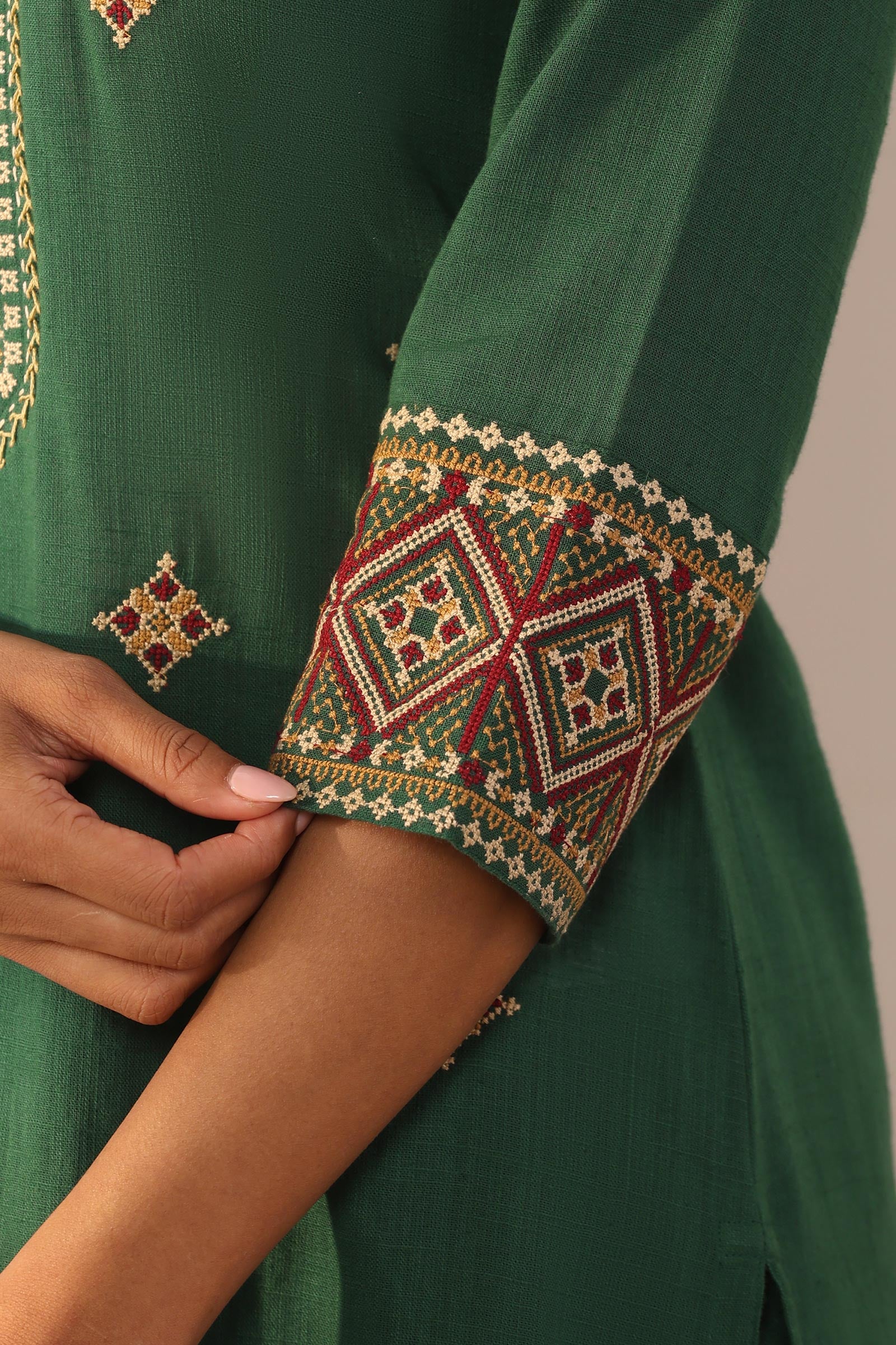 Mehraab Mira Green Kurta - Image 5