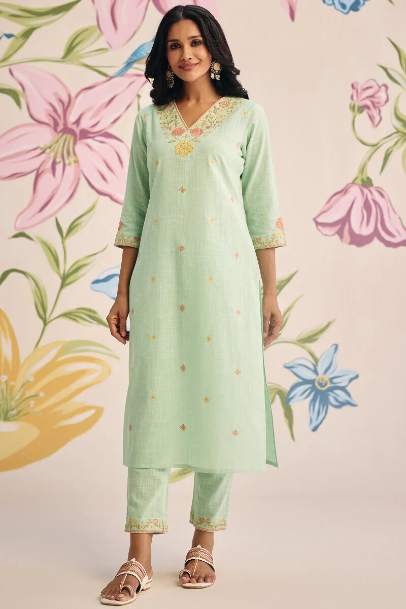 Surplus: Mehraab Nida Kurta - Image 2
